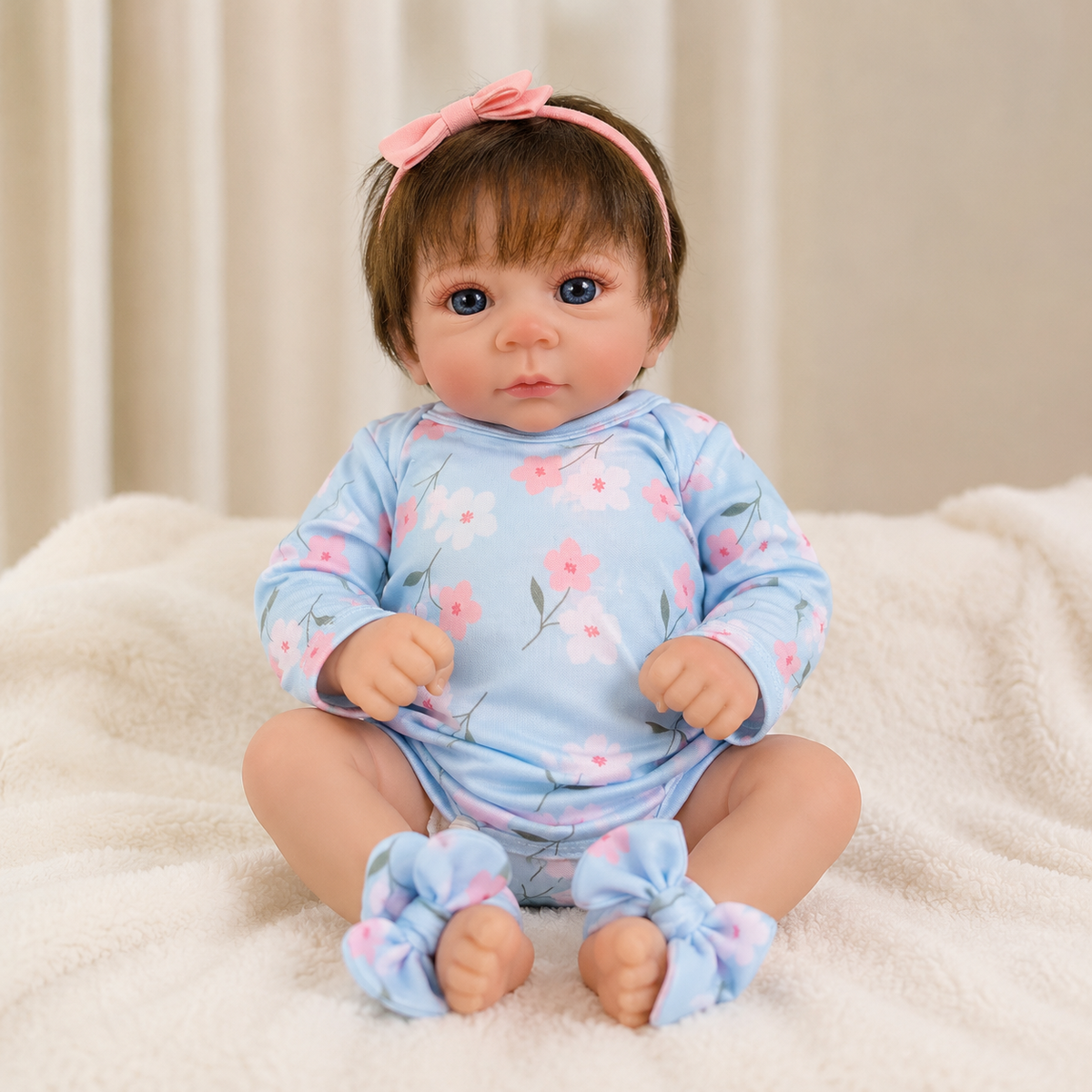 Bébé Reborn Fille 45-48 cm Réaliste en Vinyle – Carla